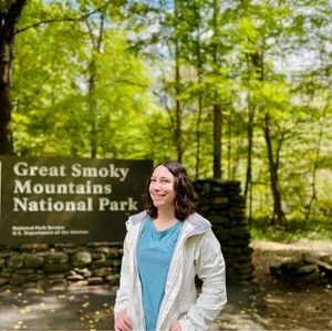 Meet your Posher, Lindsay